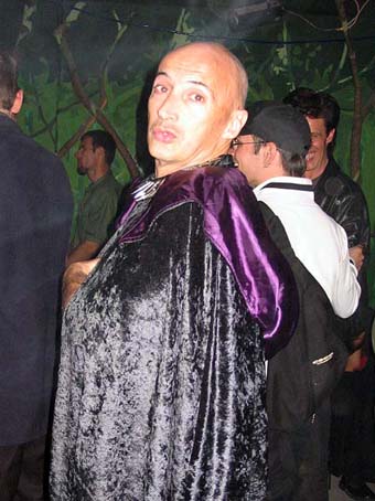 View larger image View larger image