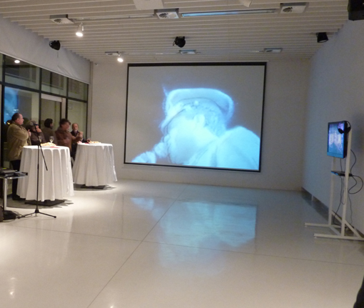 View larger image View larger image